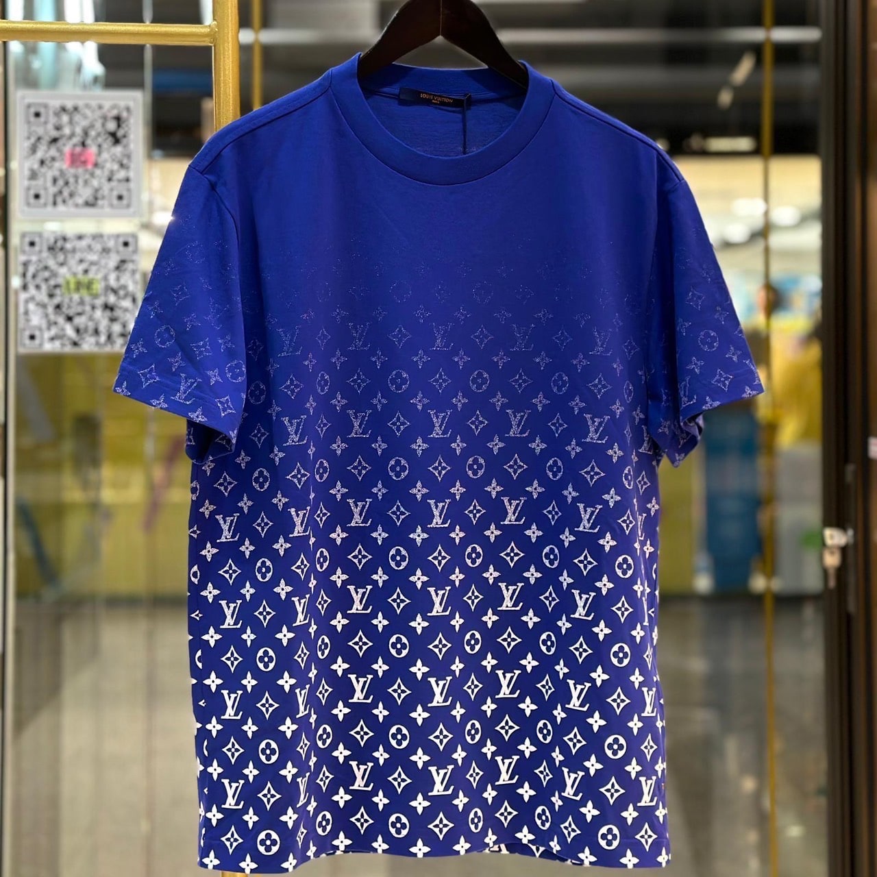 Louis Vuitton 1AA51N Lvse Monogram Gradient T-Shirt