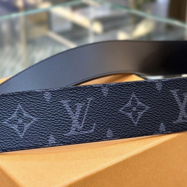 LV Speed 40mm Reversible Belt - Monogram Eclipse - Men - Accessories -  Belts - 90 CM - Louis Vuitton® in 2023