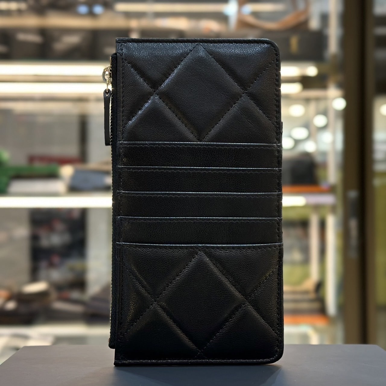 Goatskin Quilted Chanel 19 Card Holder On Chain For Sale at 1stDibs