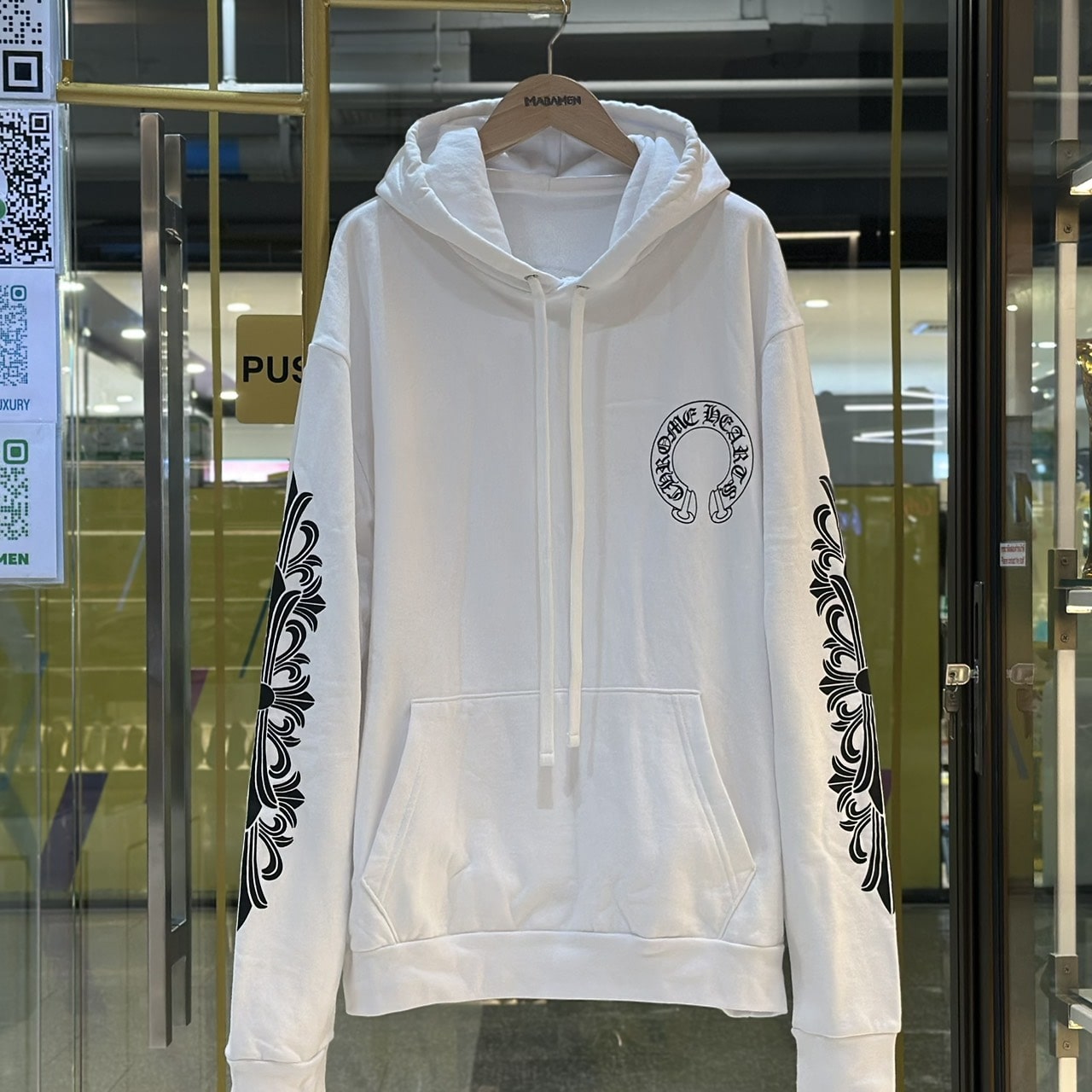 CHROME HEARTS Horseshoe Logo Cross Sleeve Hoodie (1)
