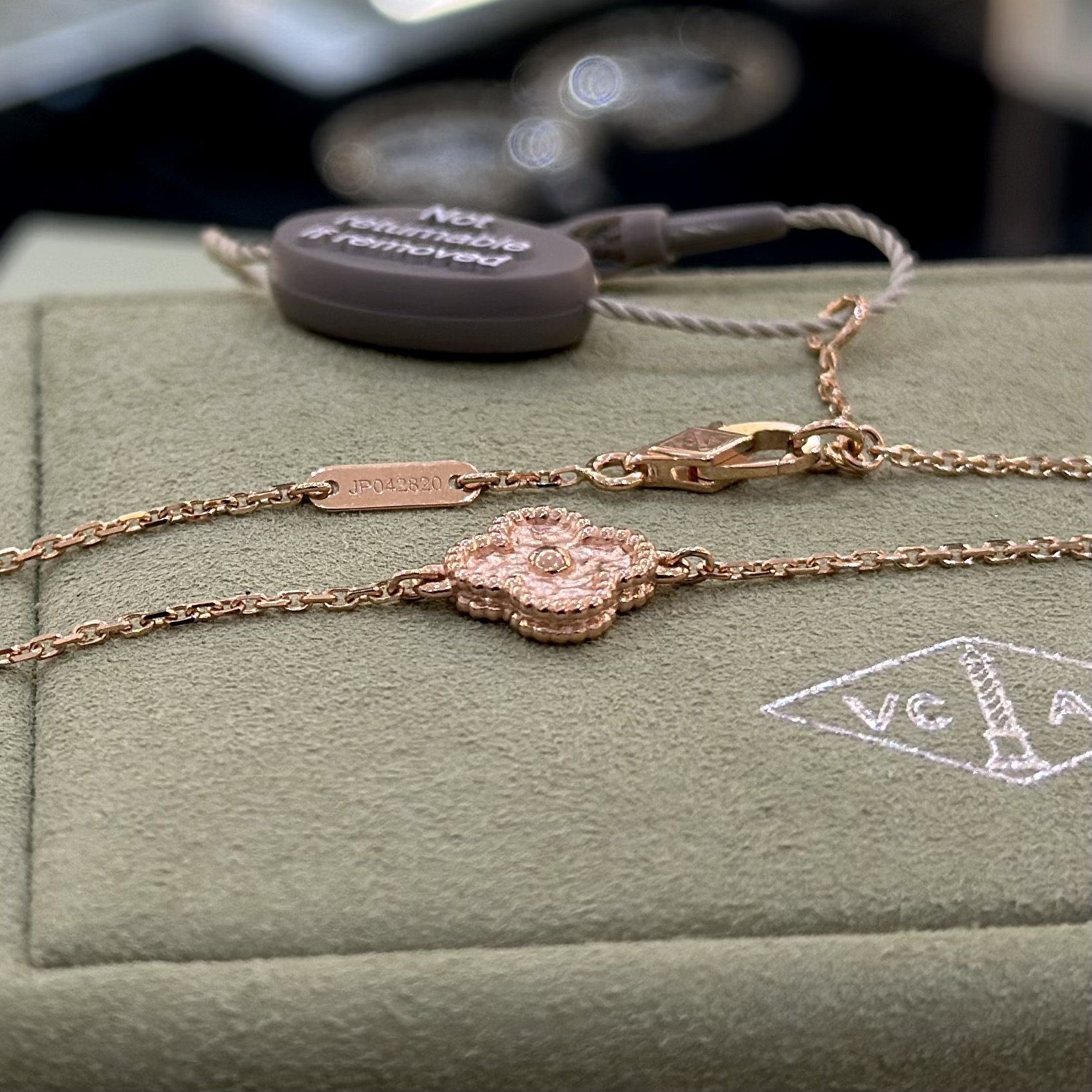 VAN CLEEF & ARPELS Sweet Alhambra Pendant Bracelet 18K Rose Gold (2)