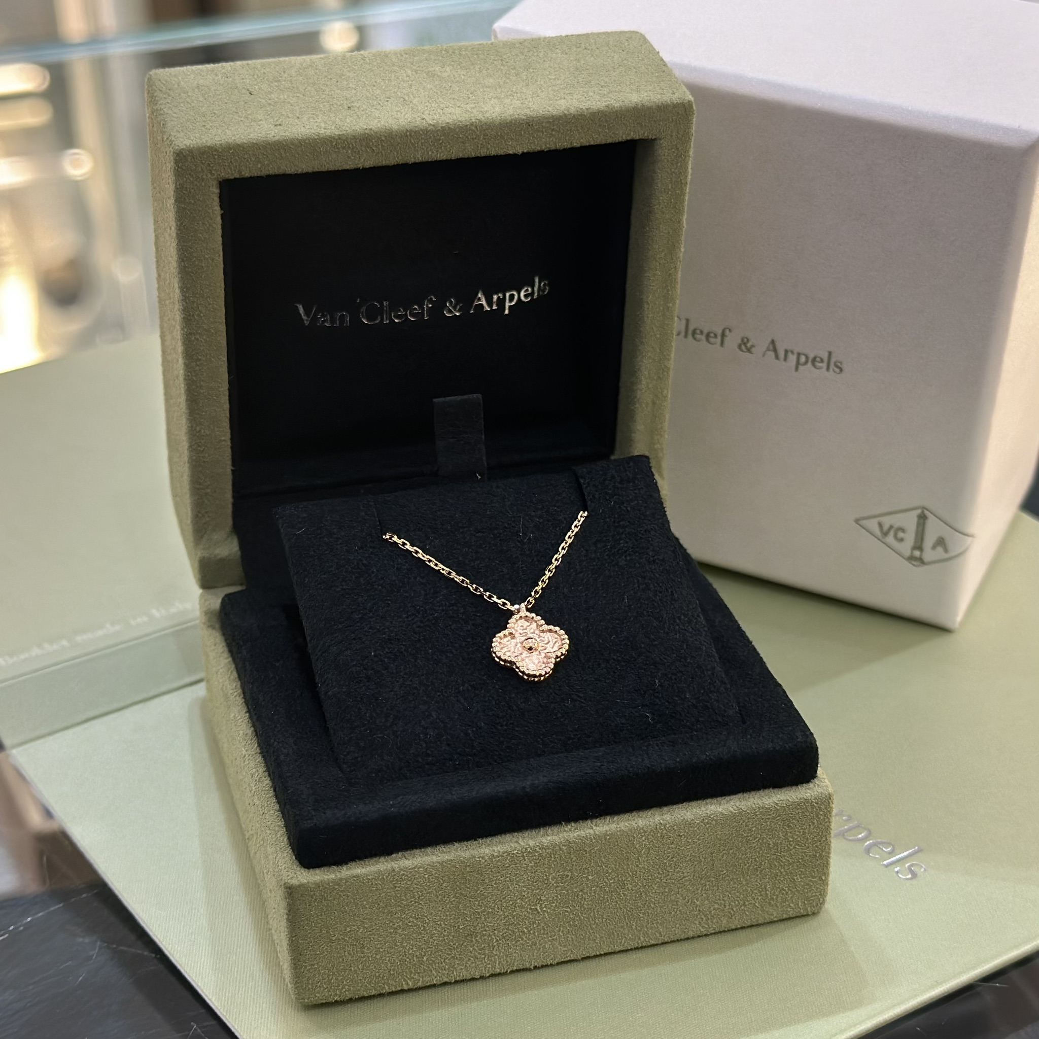 VAN CLEEF & ARPELS Sweet Alhambra Pendant Necklace 18K Rose Gold (1)