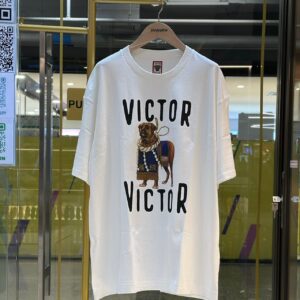 VICTOR VICTOR Sumo Dog Print T-Shirt