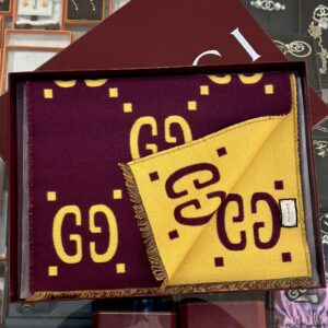 GUCCI GG Jacquard Wool Silk Scarf