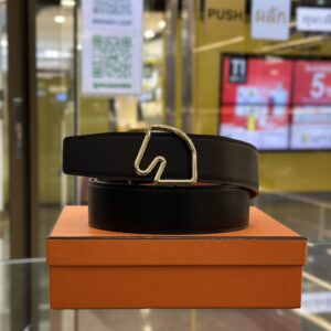 HERMES Tete De Cheval Gold Buckle 38 mm Reversible Belt