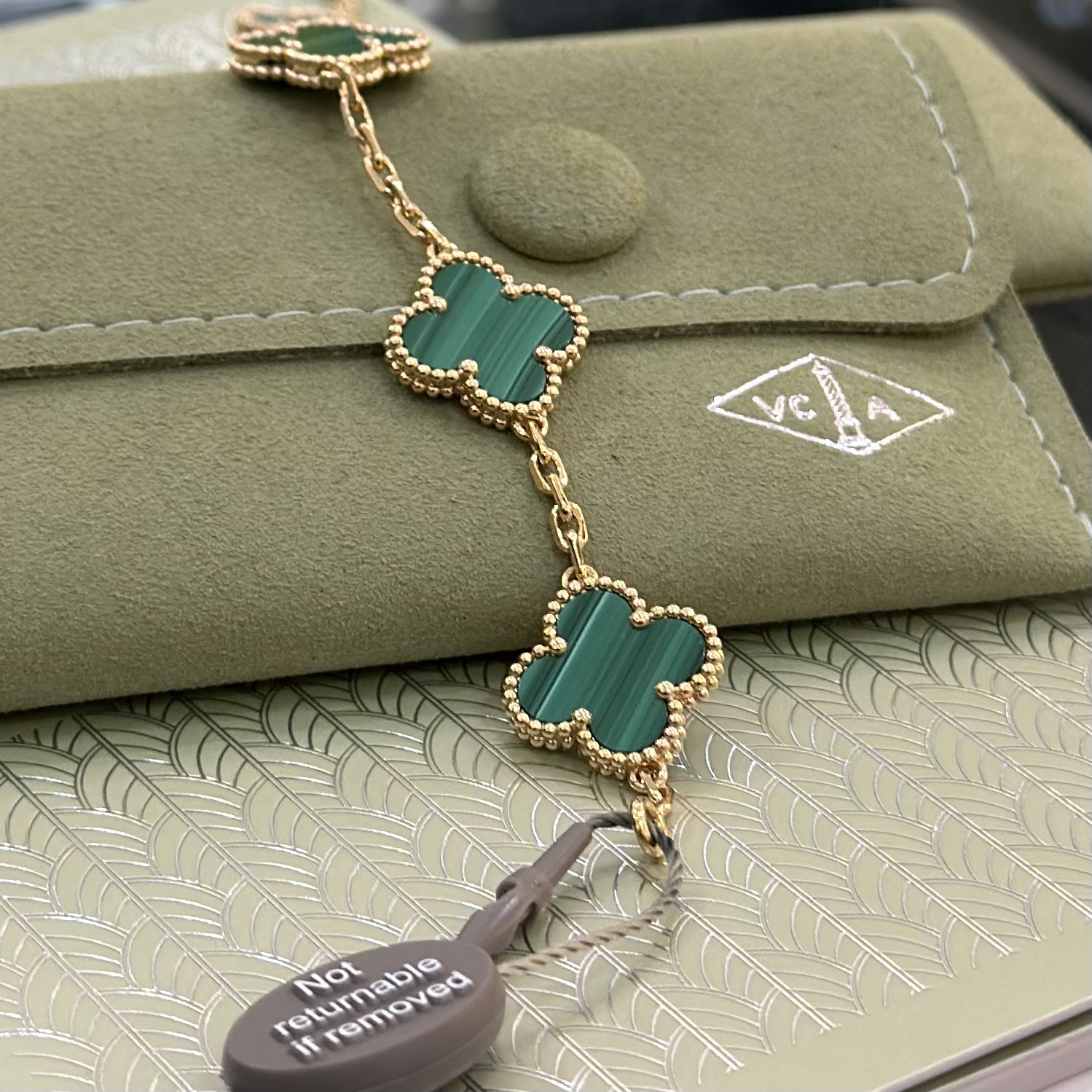 VAN CLEEF & ARPELS Vintage Alhambra Bracelet Malachite (3)