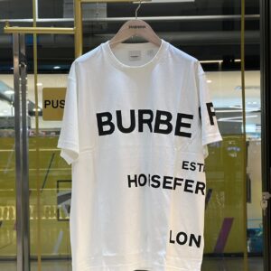 BURBERRY Horseferry Print Oversized T-Shirt