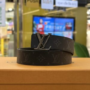 LOUIS VUITTON LV Initiales 40 mm Reversible Belt