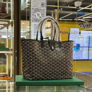 GOYARD Saint Louis PM Bag with Croc Universel Bag Fastener