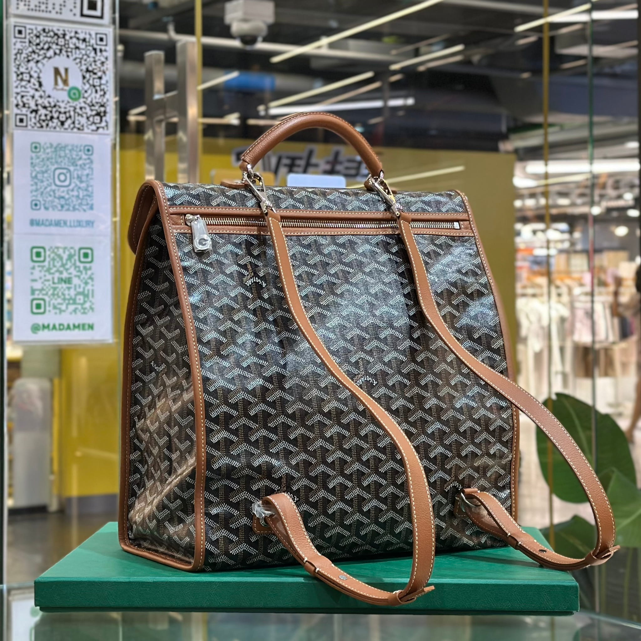 GOYARD Hulot Dans Le Train Saint Léger Backpack Black Tan (2)