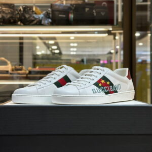 GUCCI Band Logo Ace Sneakers