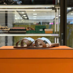 HERMES Two-Tone Oran Sandals