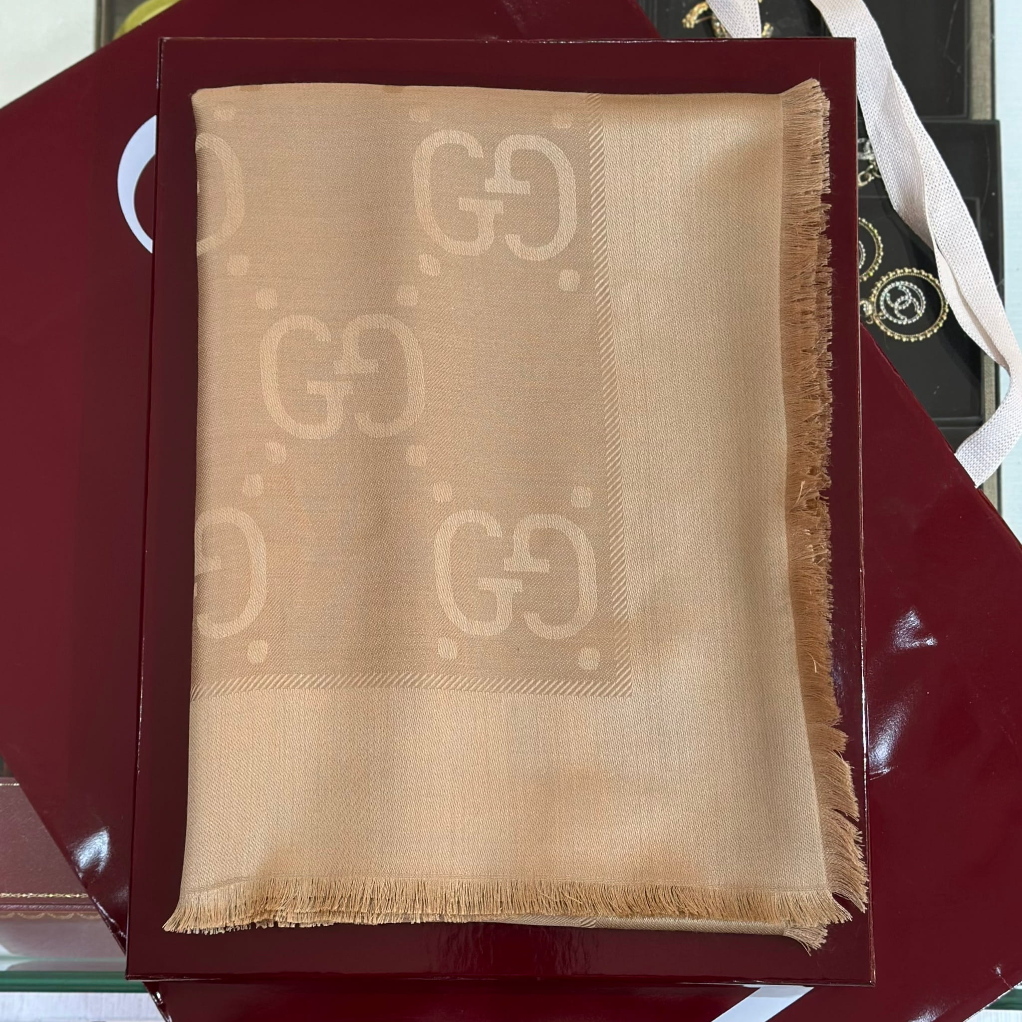 GUCCI GG Jacquard Silk Wool Shawl Scarf Beige (1)
