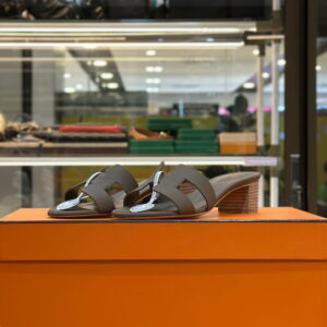 HERMES Oasis Sandals