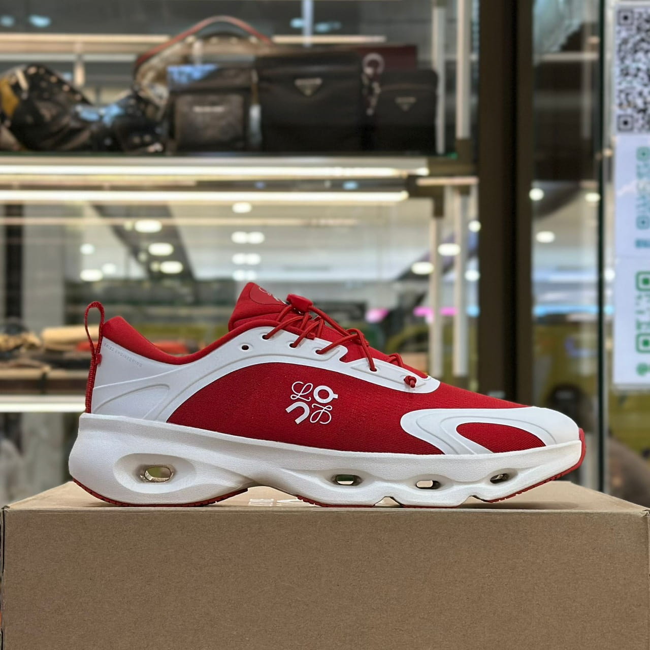 LOEWE x ON Cloudsolo Sneakers Red Eggshell (2)