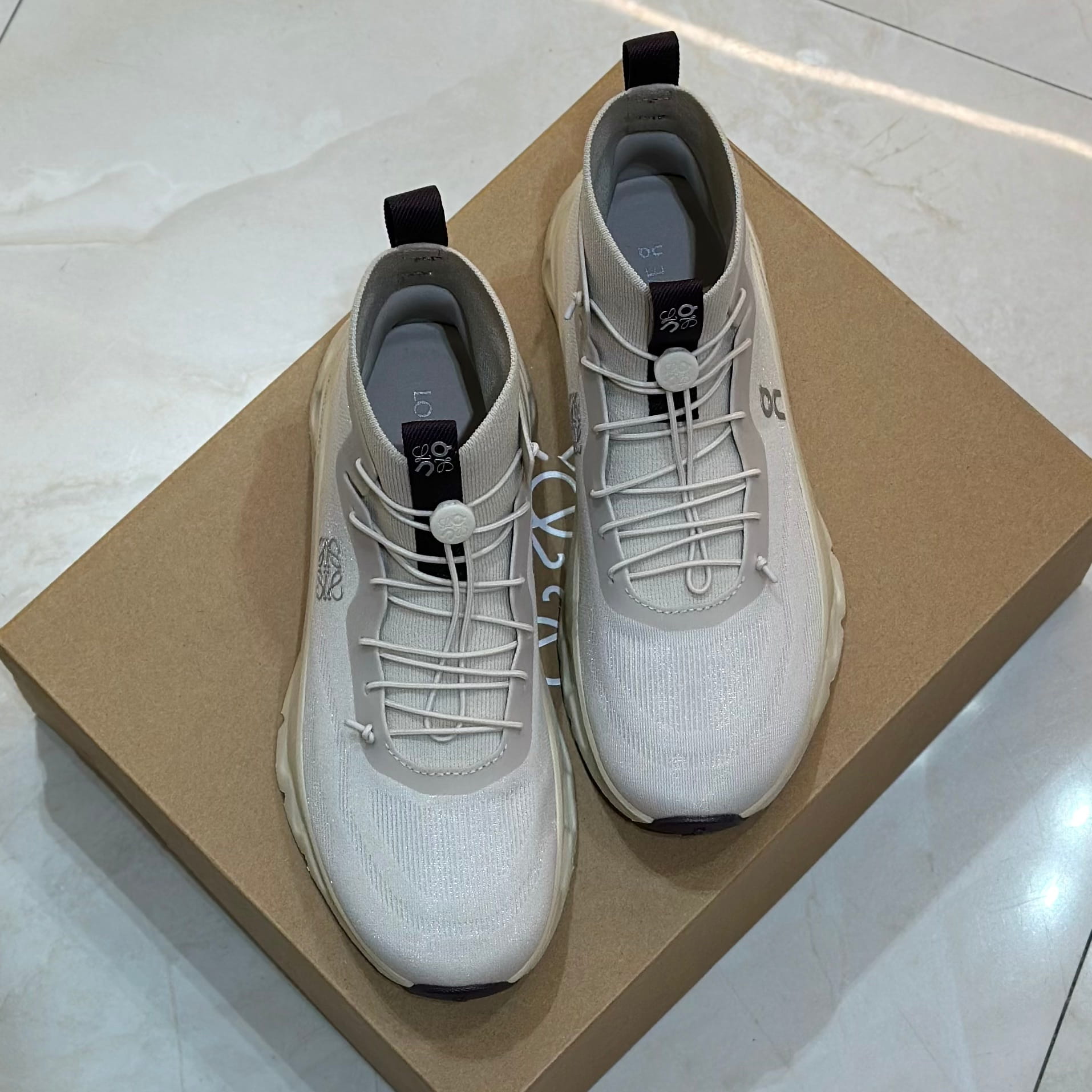 LOEWE x ON Cloudtilt Hi Sneakers Sand (3)