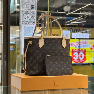 LOUIS VUITTON Neverfull PM Bag