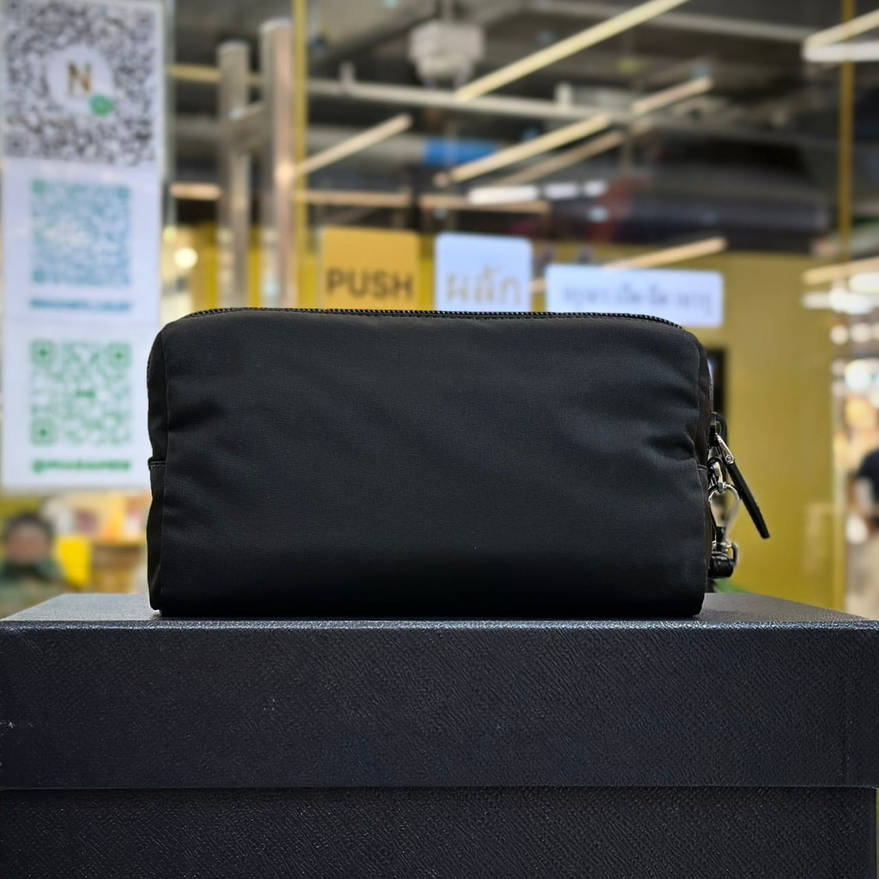 PRADA Small Re-Nylon Pouch Black (2)