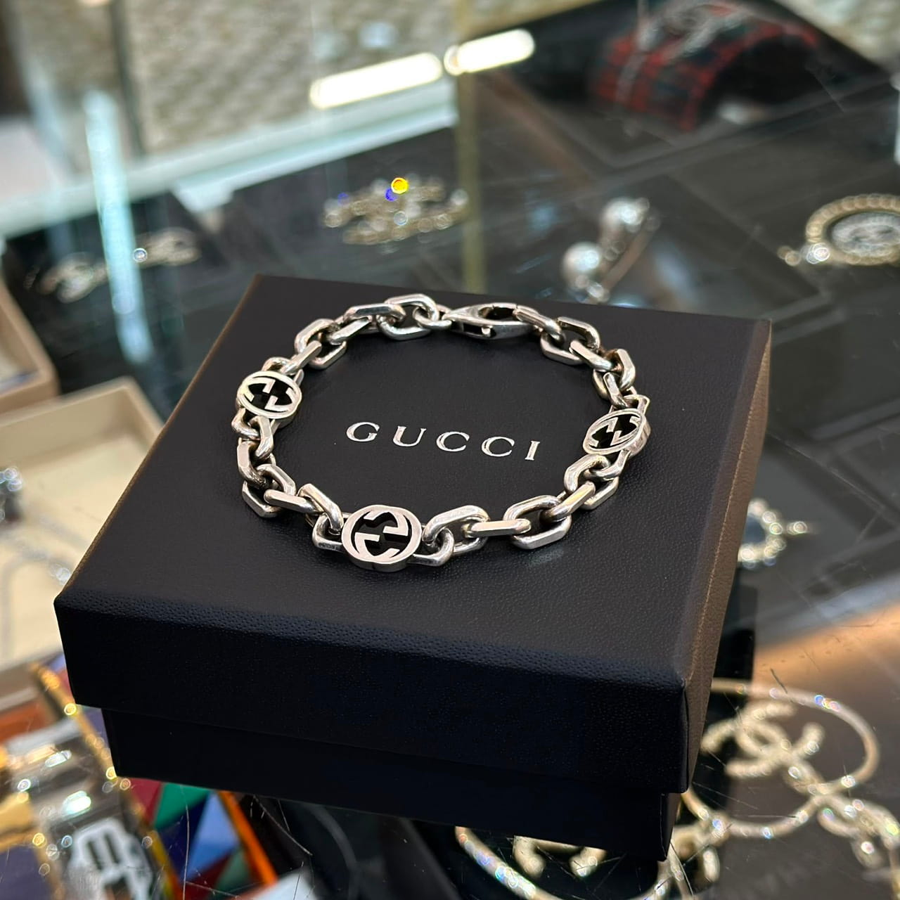 GUCCI Interlocking G 925 Sterling Silver Bracelet (1)