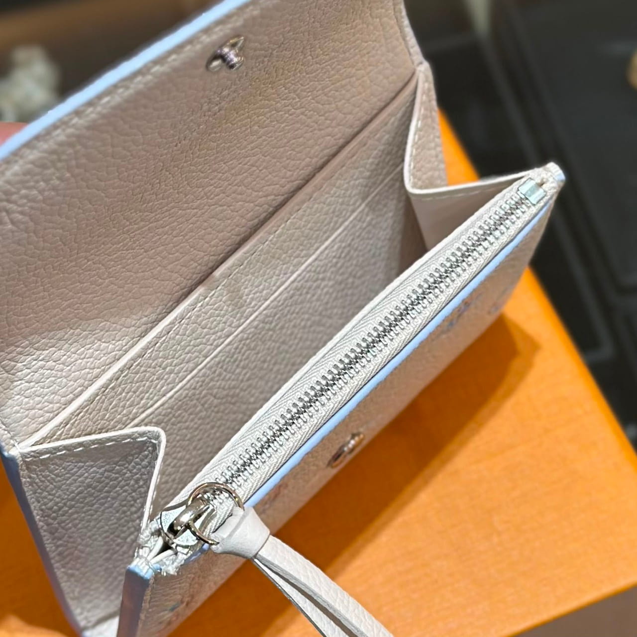 LOUIS VUITTON Monogram Empreinte Rosalie Coin Purse (2)