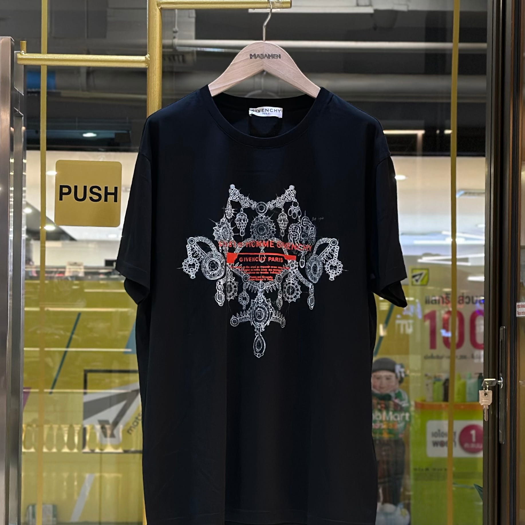 GIVENCHY Rare Studio Homme T-Shirt (1)