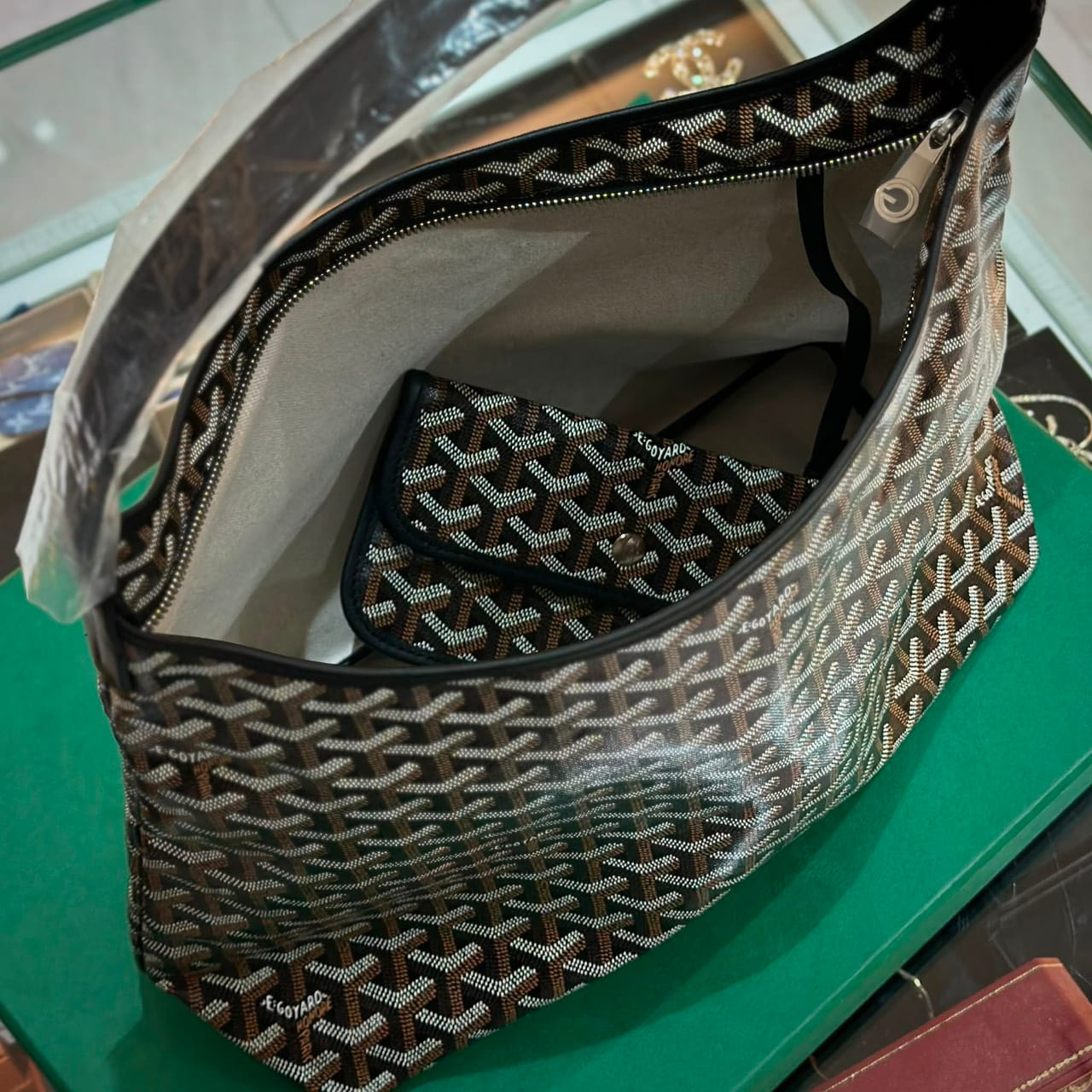GOYARD Hobo Bohème Bag Black (2)