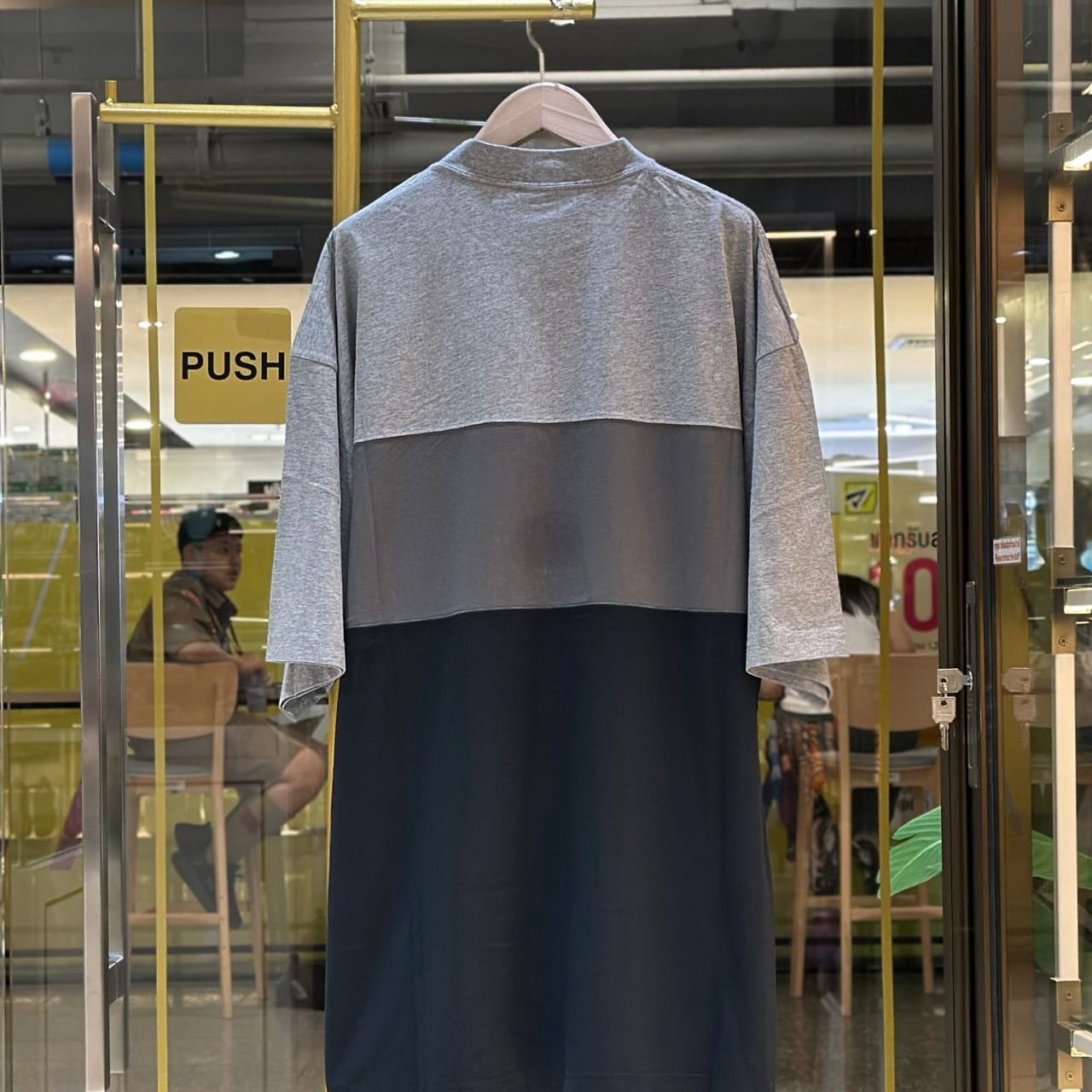 BALENCIAGA Unity Sport Dry Jersey T-Shirt Grey Black (2)