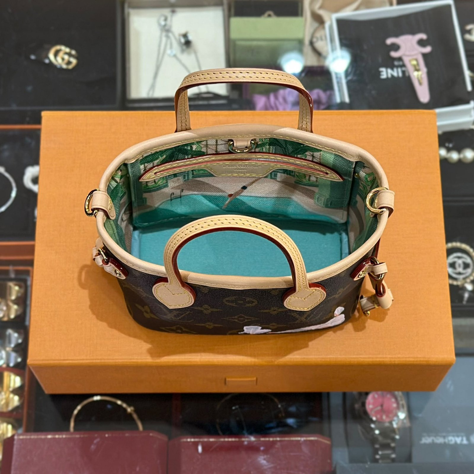 LOUIS VUITTON Monogram Poolside Nano Neverfull Nag (4)