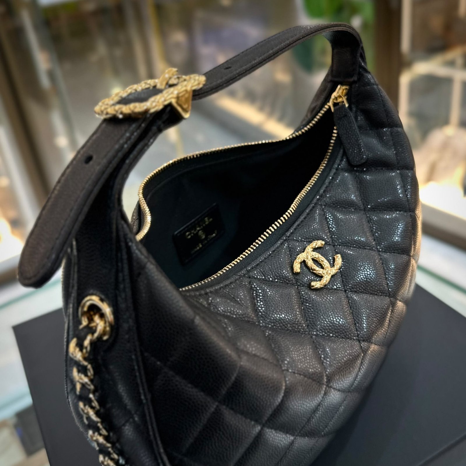 CHANEL CC Grained Calfskin Hobo Bag (3)