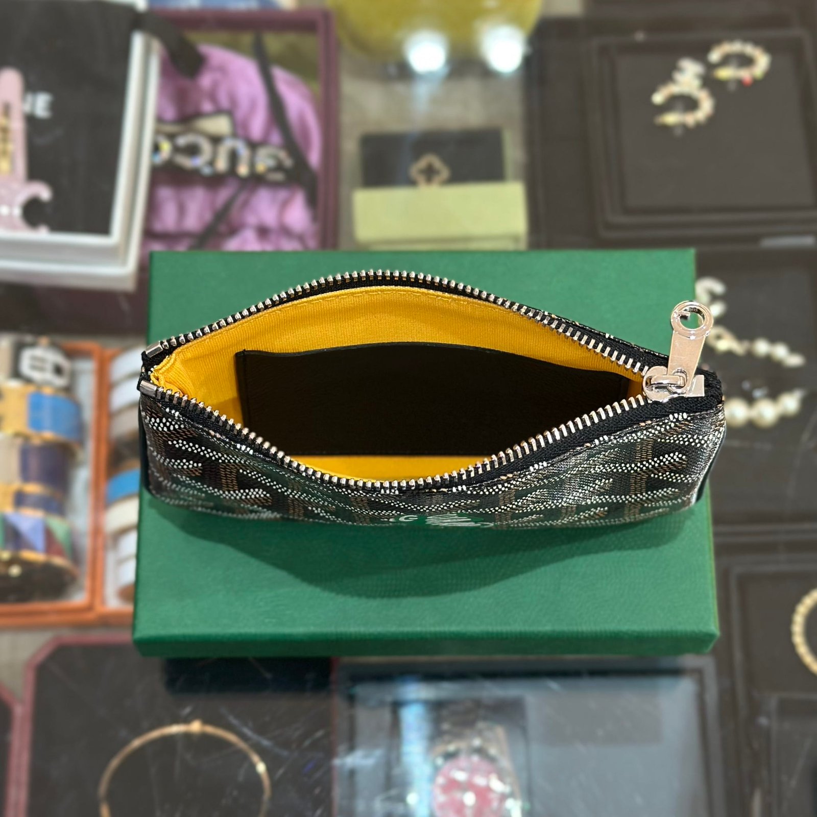 GOYARD Garden Fairies Sénat Mini Pouch Black (2)