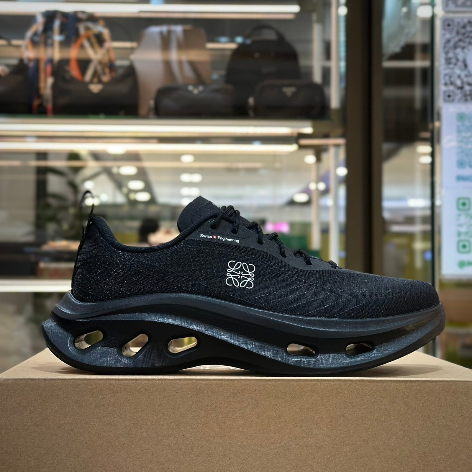 LOEWE x ON Cloudtilt Cosmic Sneakers Black (2)