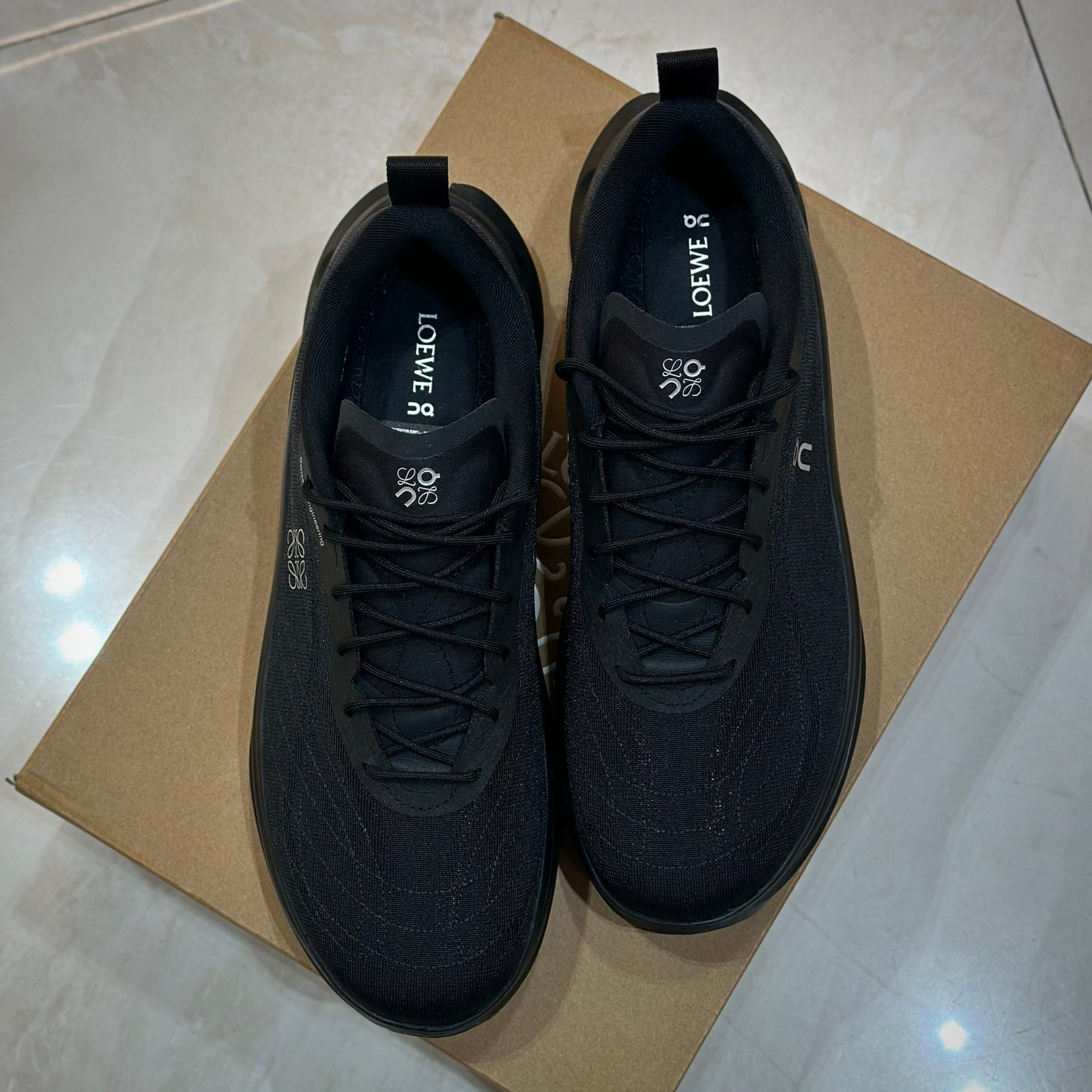 LOEWE x ON Cloudtilt Cosmic Sneakers Black (4)